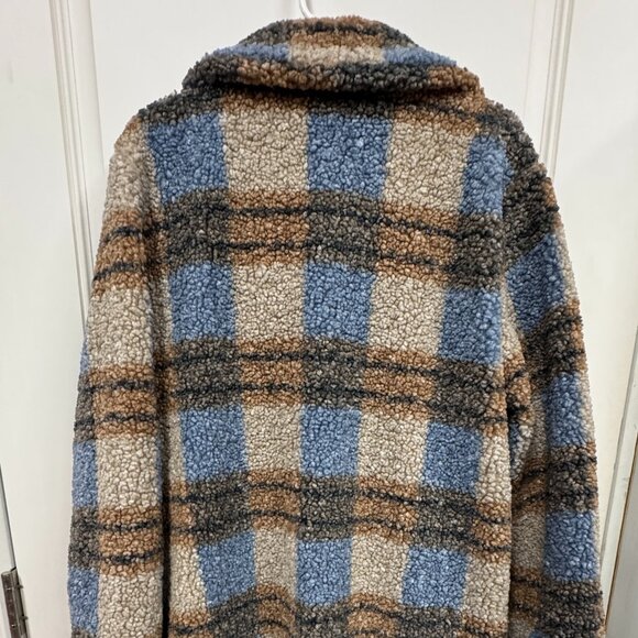 Stoosh Faux Sherpa Long Button Down Jacket - Picture 4 of 9